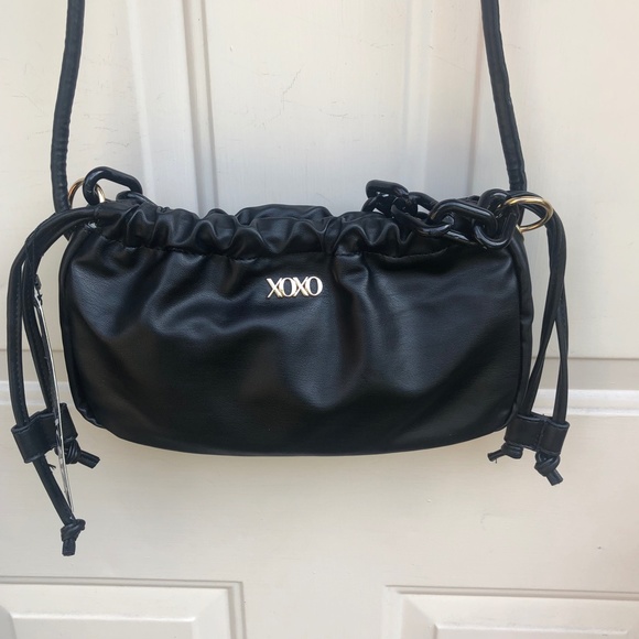 XOXO Soft Vegan Leather can wear in two ways Tote Purse & Crossbody Bag. - Picture 2 of 10
